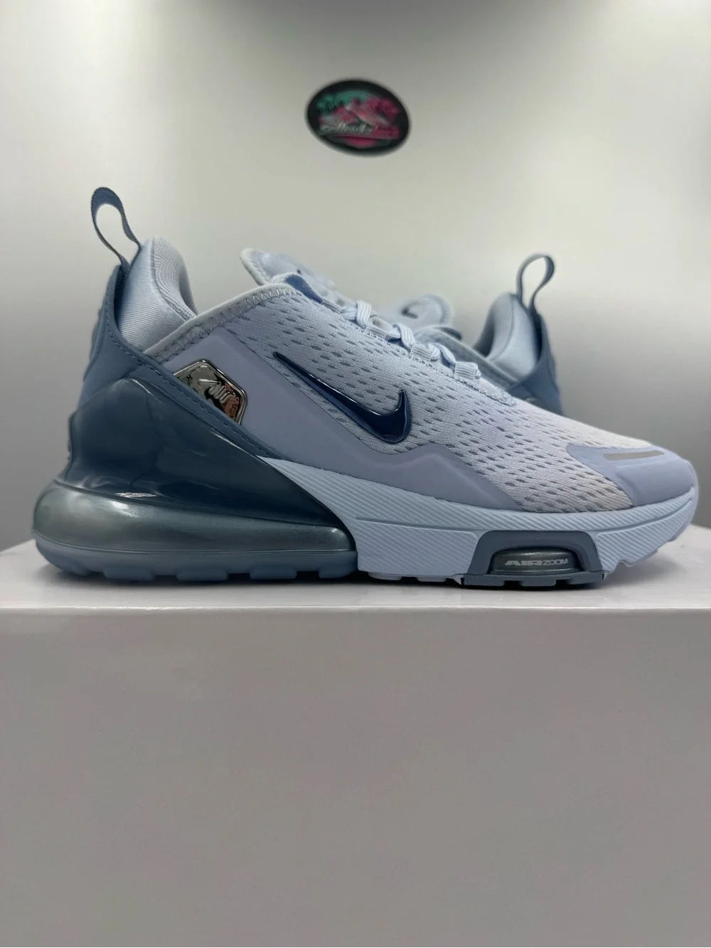 Nike Air Max 270 Premium Hydrogen Light Photo Blue BRAND NEW Size 7 Women